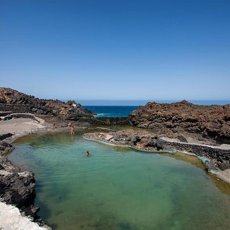 Reyes Natur Charco del Palo Phòng bức ảnh