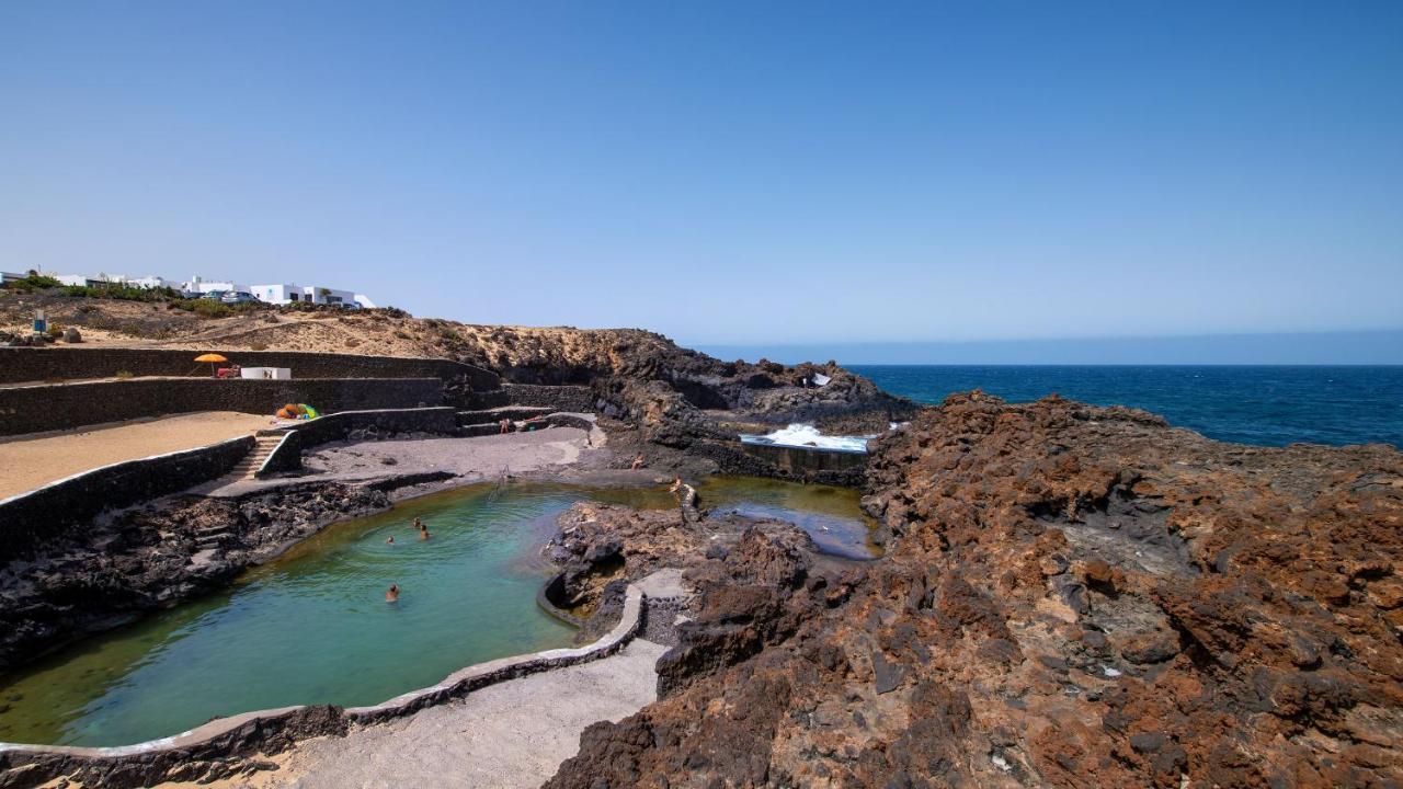 Reyes Natur Charco del Palo Ngoại thất bức ảnh